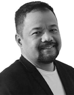Leader headshot image
